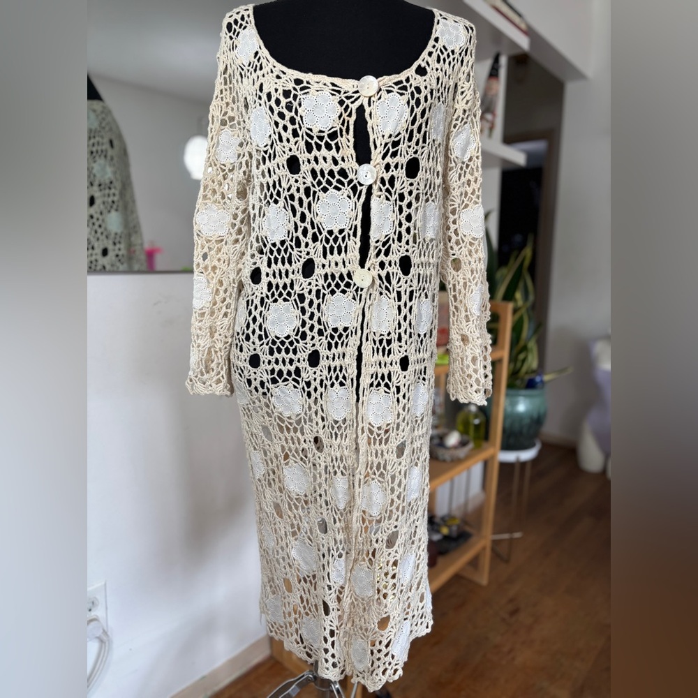 Dana Buchman Cream Crochet Cardigan